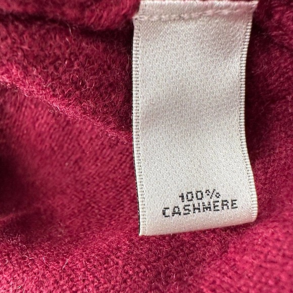 Neiman Marcus 100% Cashmere Sweater Womens MEDIUM Red Long Sleeve Love Heart - Picture 10 of 14